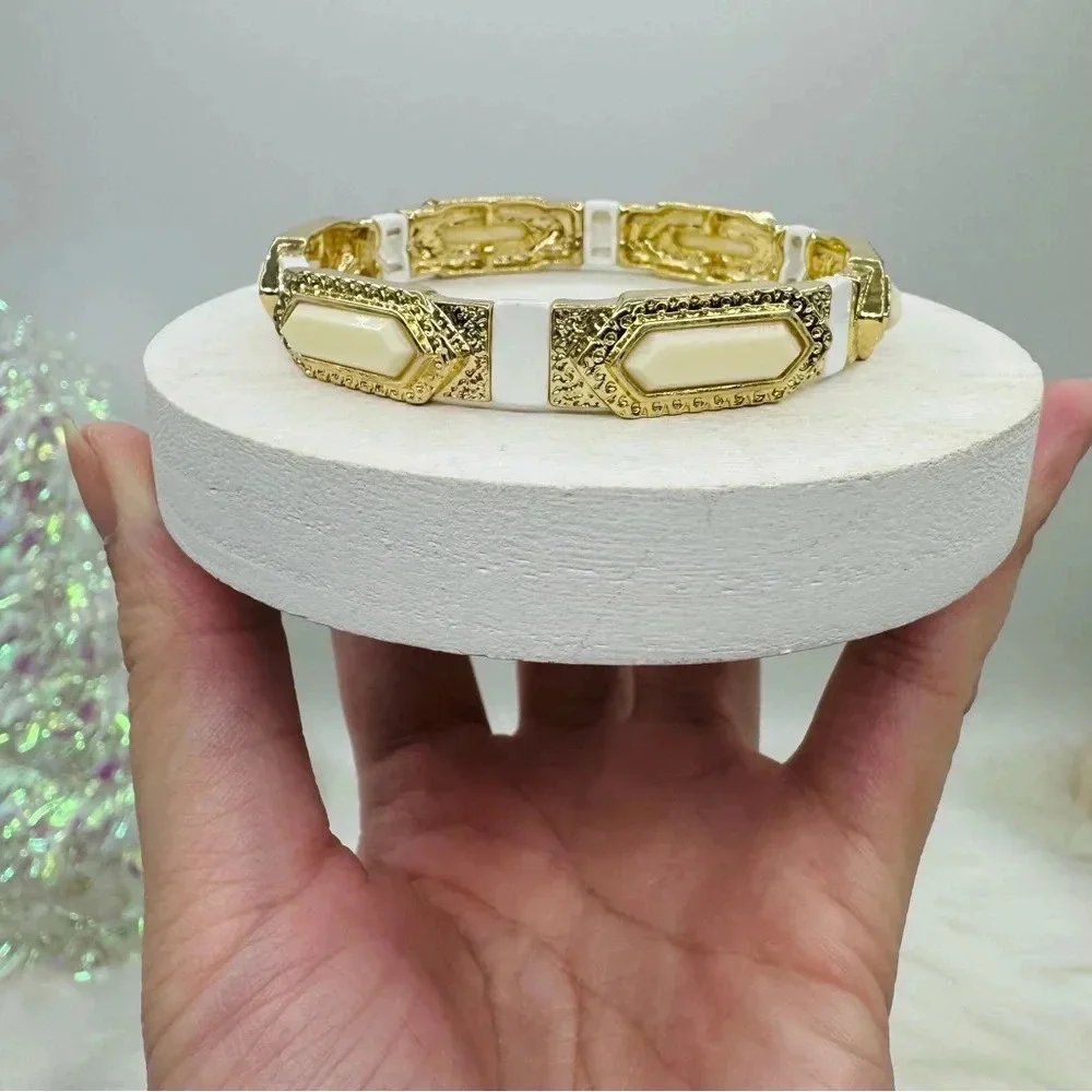 Fashion Statement Bracelet Cream White Gold